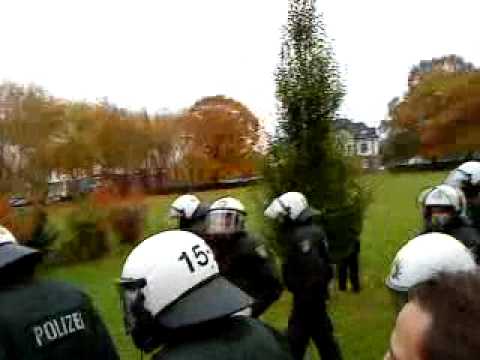 BMG - FC "DERBY" 24.10.09 FUSSMARSCH UNTER POLIZEI KONTROLLE