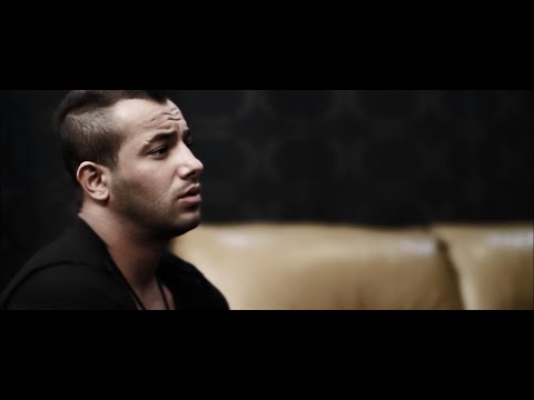 Amir Tataloo - Ki Az Posht Lebaseto Mibande - Video ( امیر تتلو - کی از پشت لباستو میبنده - ویدیو )