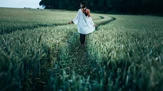 Mike Perry - Stay Young (ft. Tessa)