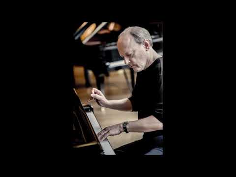 Marc-André Hamelin Plays Mozart piano concerto no.27 (2019)