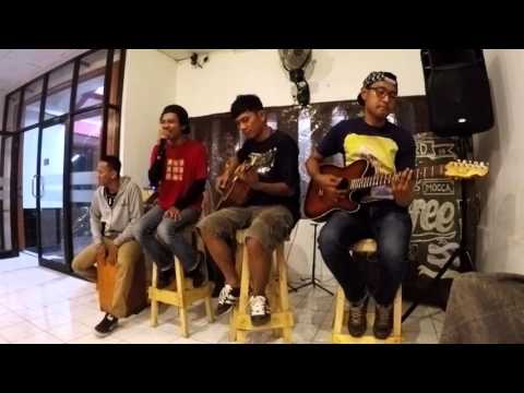 Abandon All The Suffer - Stressed, Depressed, Frustated (live acoustic @ The Yard Cafe)