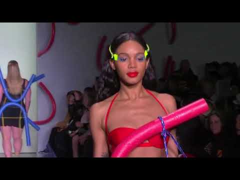 Chromat New York Woman FW18-19