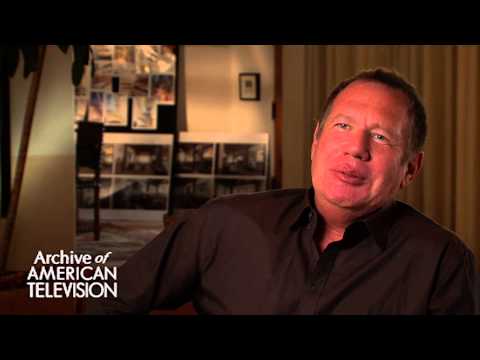 Garry Shandling discusses his first appearance on "The Tonight Show" - EMMYTVLEGENDS.ORG