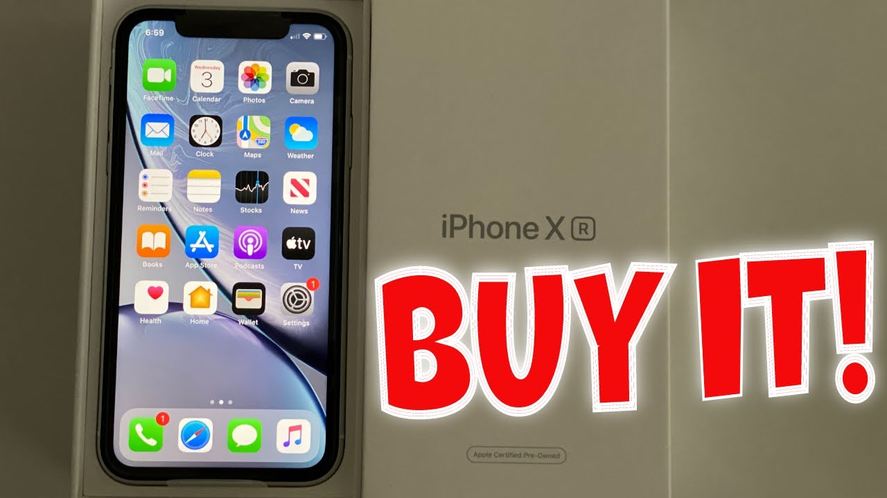 Unboxing a refurbished iPhone XR from Apple. Buy it!