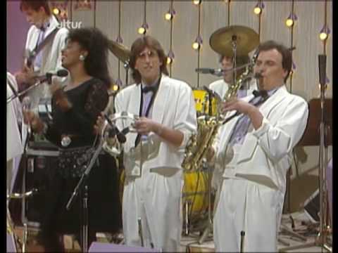 five and six "Happy" Caterina Valente Show Heinz Hox