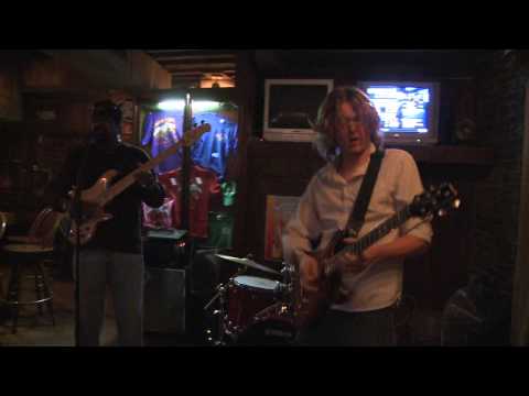Voodoo Soup @ Fiddler's (Sly Cover - Thank You)