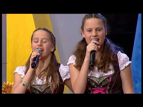 Selina und Loreen - Der Gockelhahn aus Kasachstan