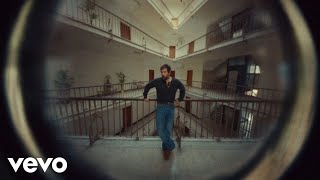 Spettacolo Lyrics English Translation