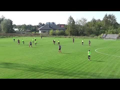 Escola Varsovia 2007B  vs Lochow 3.10.2020 Cz1