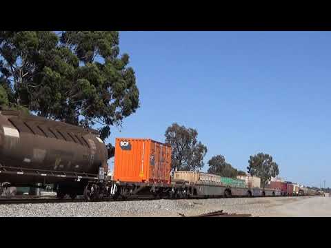 NR85 on 7PX4 freight Bellevue