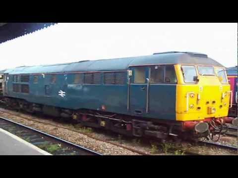 NR 31106 IDLES AT GLOUCESTER WITH 1Q12 TEST TRAIN 25/05/11.wmv
