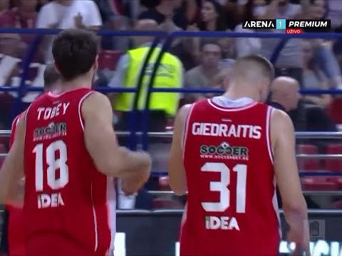 MAJSTORIJA GIEDRAITISA: Litvanac pogodio trojku uz zvuk sirene / 30.09.2023.