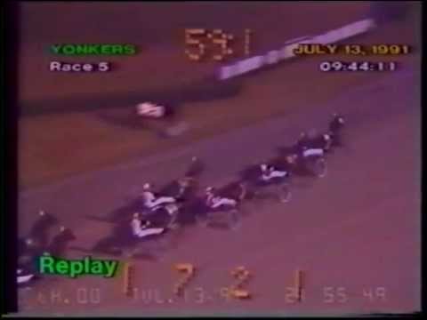 Crown`s Invitation 1:59,3_Michael La Chance_YonkersTrot 1991