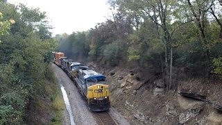 preview picture of video 'CSX Stack Train from Above - Diana, TN'