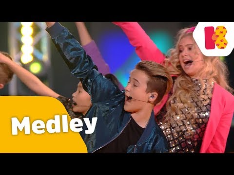 🎵Medley grote hits - Niels, Stefania, Mylène & Rosanne - De Grote Show 2019 - Kinderen voor Kinderen