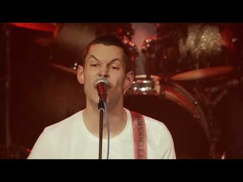 Guttersnipe - Skinhead