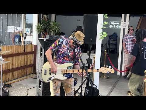 Naked Funk intro Groove/Mr Cho-Kin ~Lige Curry and the Naked Funk Project at Aquarious Bar & Grille