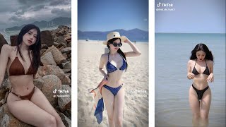 Những Cô Nàng Bikini ? 