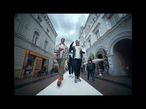 Buzzman pour Celio - "Be normal" - Juin 2021