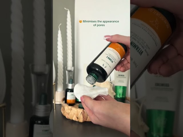 Vídeo relacionado con The Body Shop Vitamina C - Suero Brillo para Ojos 10ml