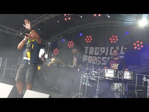 Jus Now live at Tropical Pressure Festival 13/07/2025. ON FIRE 🔥