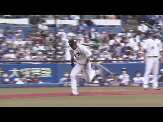 【6回裏】ゲームを振り出しに!! マリーンズ・中村奨吾が同点の犠牲フライを放つ!! 2022年6月11日 千葉ロッテマリーンズ 対 横浜DeNAベイスターズ