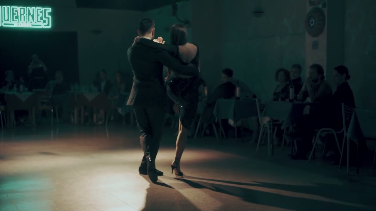 Sebastian Jimenez y Magdalena Valdez en Juernes Milonga (1/2)