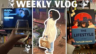 Weekly Vlog | Holiday Lights, Busy Days & Bookish Advent Calendar 📚