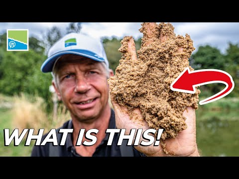 How On Earth Does He Catch CARP With This Bait! | Andy Findlay Paste Fishing