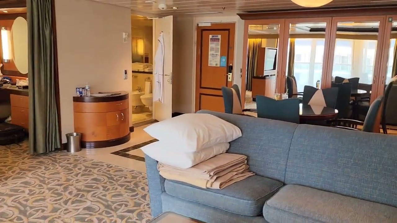 Independence of the Seas - Cabin 1320 - Video 6