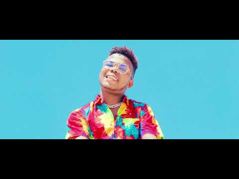 DOCTEUR LOVE YV'CLAR   Magniry  Official Video Made in Mada