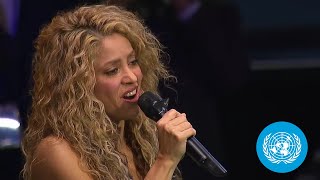 Shakira (UNICEF Goodwill Ambassador) performing Imagine (by John Lennon)