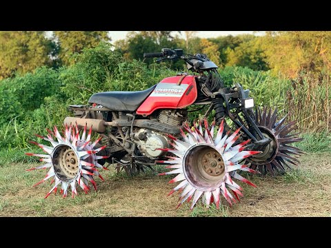 download lagu mp3 mp4 Fourwheeler, download lagu Fourwheeler gratis, unduh video klip Fourwheeler