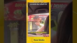 Download lagu A VIRAL WOMAN WHO DRIVES A CAR IS VERY AMAZED TO SEE A PARKING ATTENTION WHO IS SO FRIENDLY mp3 Download lagu A VIRAL WOMAN WHO DRIVES A CAR IS VERY AMAZED TO SEE A PARKING ATTENTION WHO IS SO FRIENDLY mp3