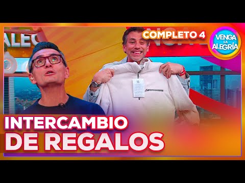 The exchange of gifts between drivers🎁🤩 | Venga la Alegría