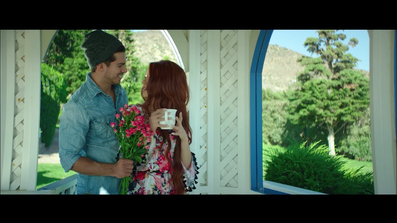 Lilit Hovhannisyan — Avirel Es