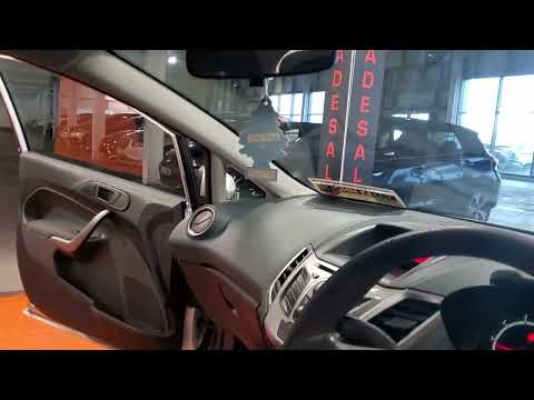 Ford Fiesta 2010 - Image 2