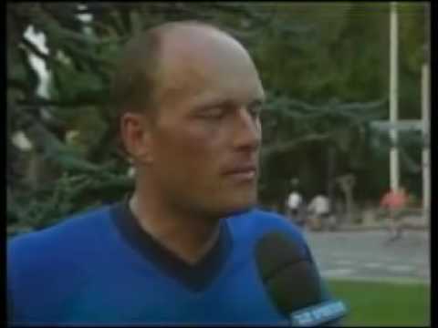 Bjarne Riis sætter Line baum på plads