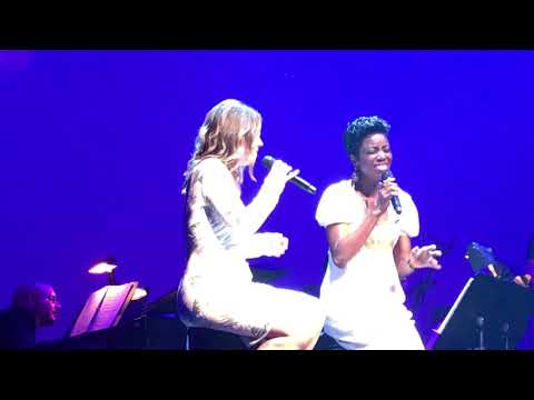Jessie Mueller and Heather Headley sing at the Chicago Shakespeare Theater Gala 09/06/2017
