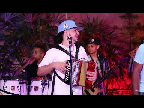 EL RUBIO ACORDEÓN - CAONABO “MAMBO DEL CHACARRÓN” (EN VIVO)