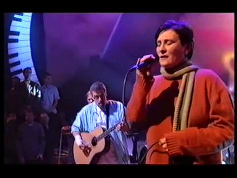 KD Lang, The Consequences Of Falling, live on Later With Jools Holland 2000