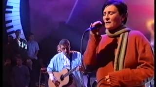 KD Lang, The Consequences Of Falling, live on Later With Jools Holland 2000