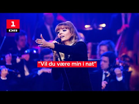Soleima - Vil du være min i nat (This Year) (LIVE) | DR's store Juleshow | DR1