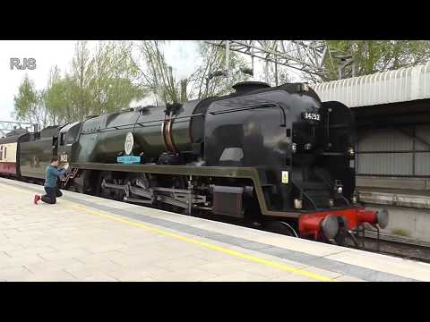34052 Lord Dowding at Stafford 29 April 2018