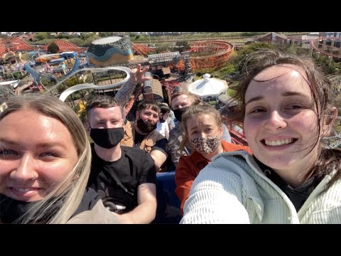 This Group Of Friends Got Stuck At The Top Of The United Kingdom's Tallest Roller Coaster, And Proceeded To Have The Time Of Their Lives
