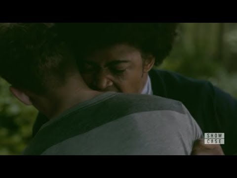 Legacies 1x07 MG Loses Control Feeding, Dorian Stops Him
