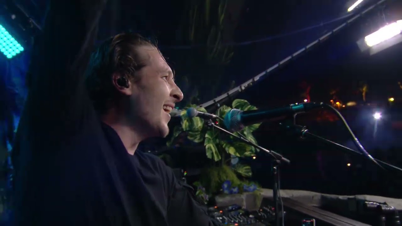 Tomorrowland Brasil l John Newman