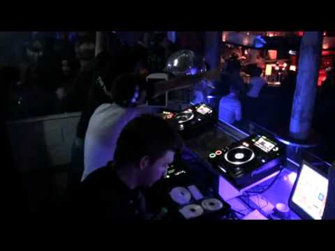 Romàn Cleiss @Network For "The Yachtweek Party "