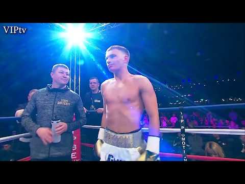 Jack Rafferty v Petar Alexandrov at Victoria Warehouse on 4.5.2019