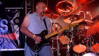 Vardis - Out of the Way